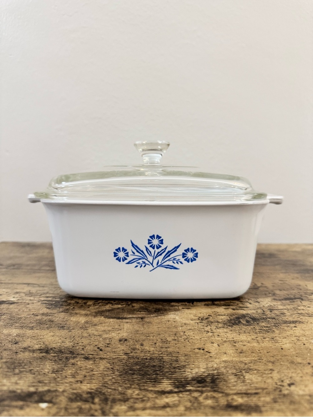 Vintage Corning Ware Blue Cornflower Casserole Dish w/ Glass Lid - Picture 4 of 10